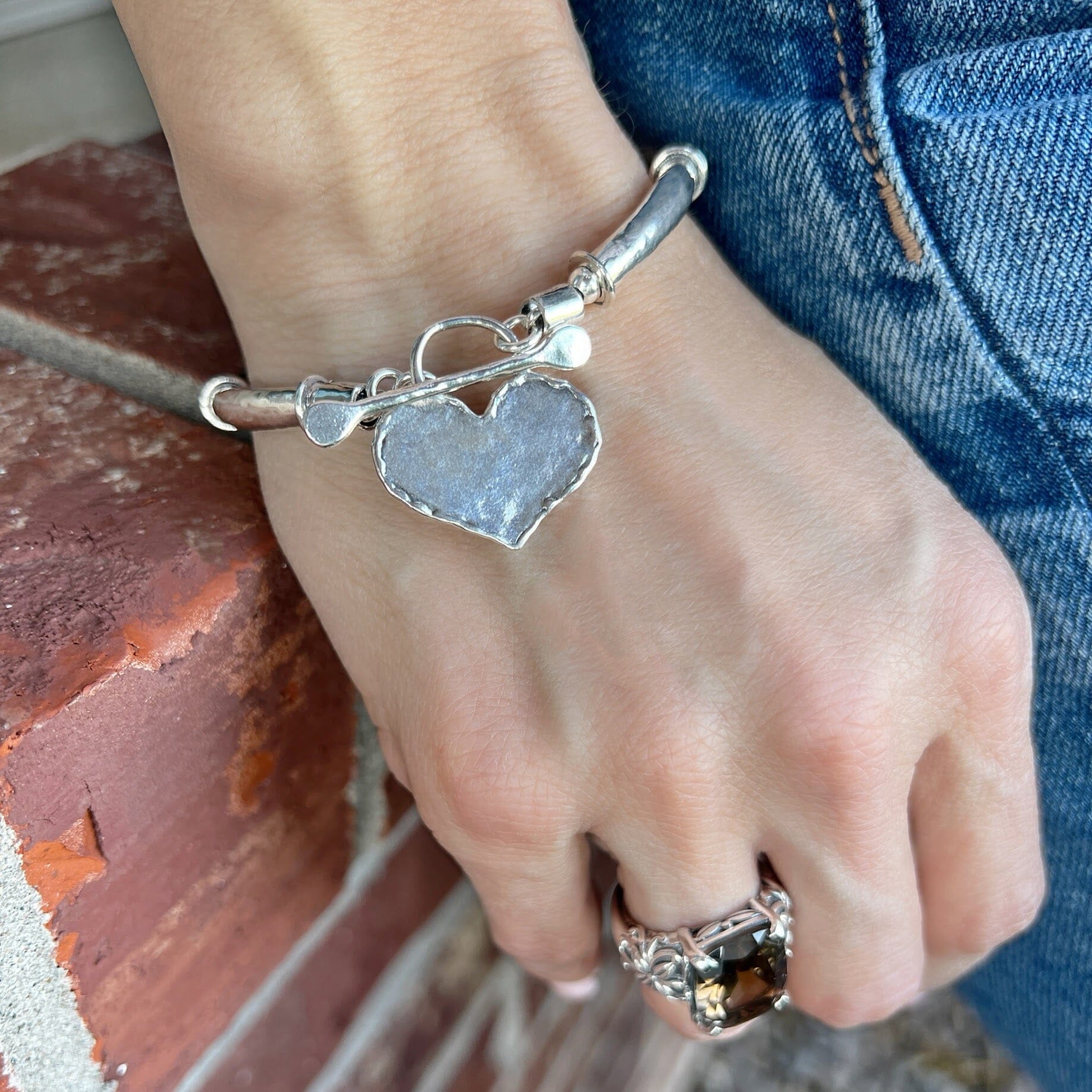 chunky heart toggle closure bracelet in .925 sterling silver
