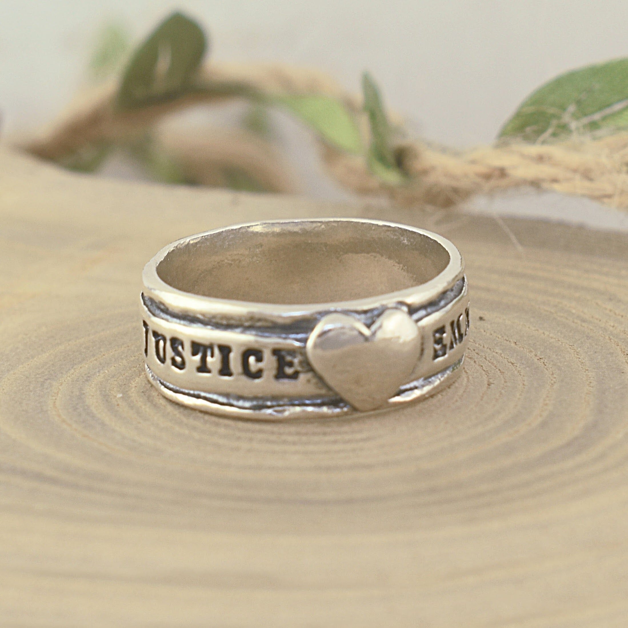 Personalized sterling silver name ring