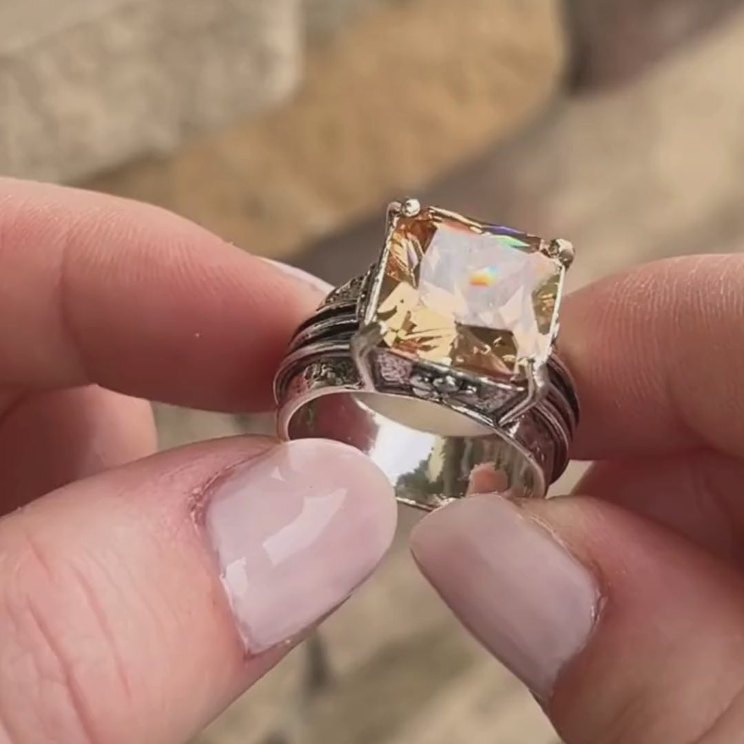 Just Peachy Ring