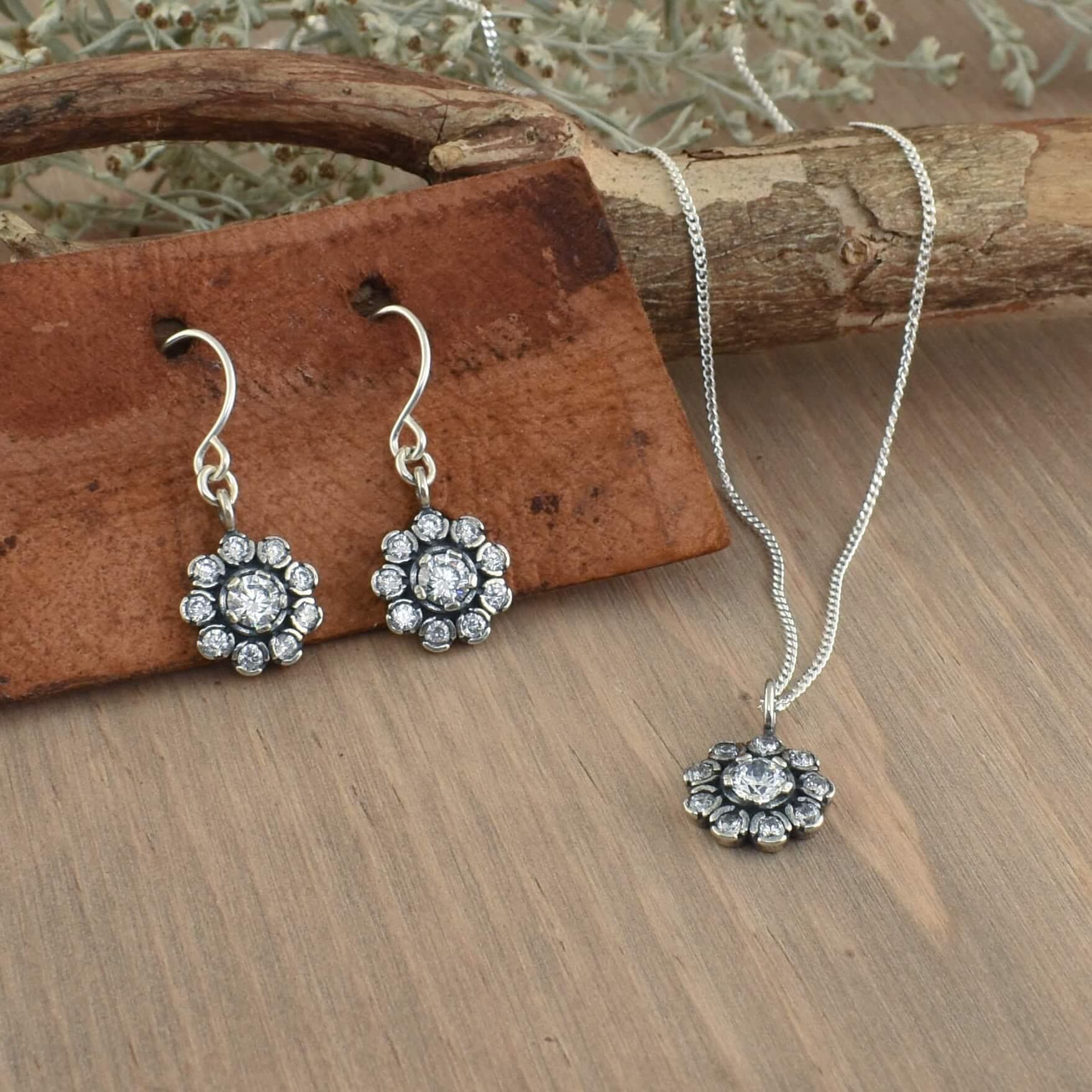 Matching necklace and earring set Lit'l Vintage