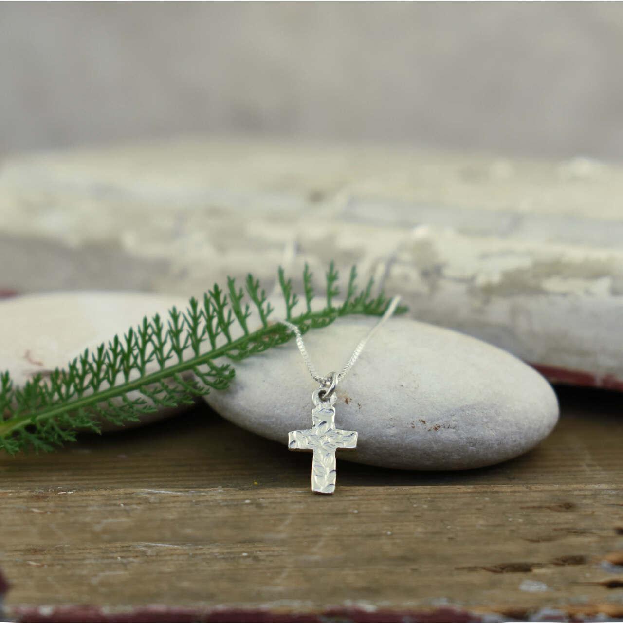 Hand-stamped sterling silver Tiny Vine Necklace